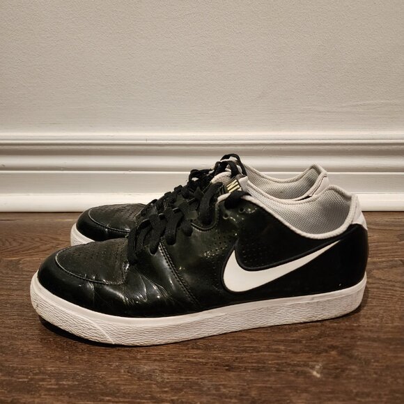 Nike - Men Black Shiny Sneaker - Picture 3 of 6